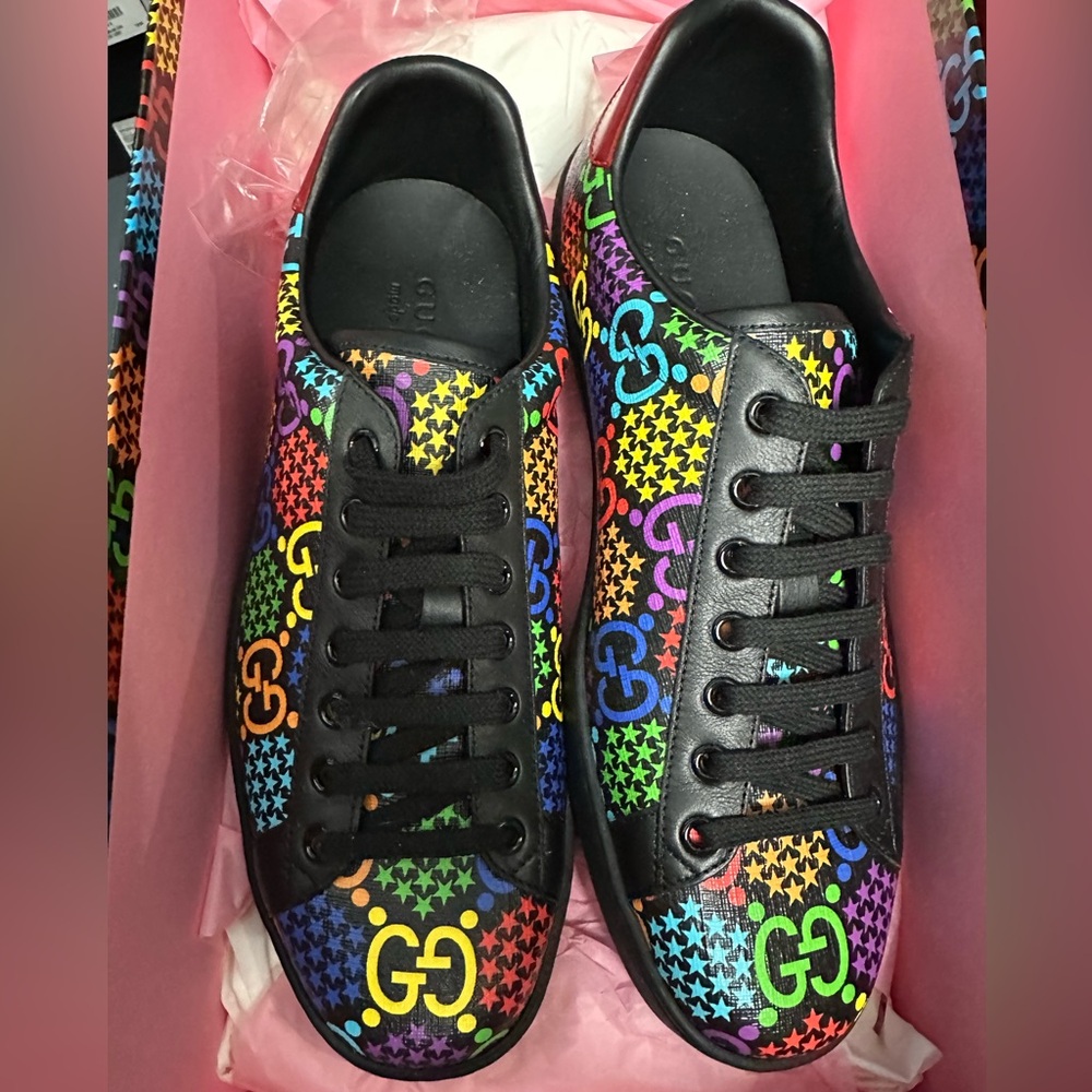Gucci sneakers